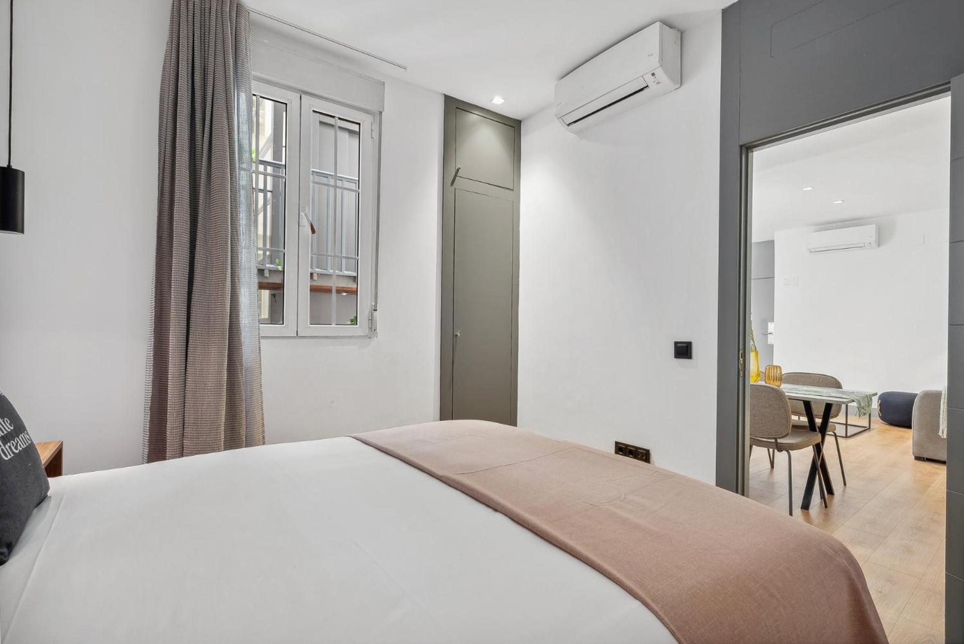 Limehome Madrid Calle De Santa Ana - Estancia Temporal Exteriör bild