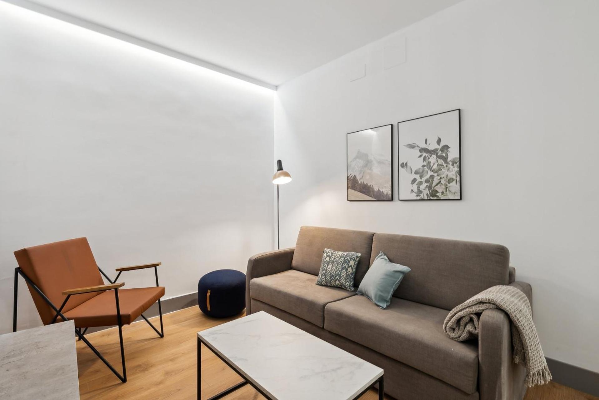 Limehome Madrid Calle De Santa Ana - Estancia Temporal Exteriör bild