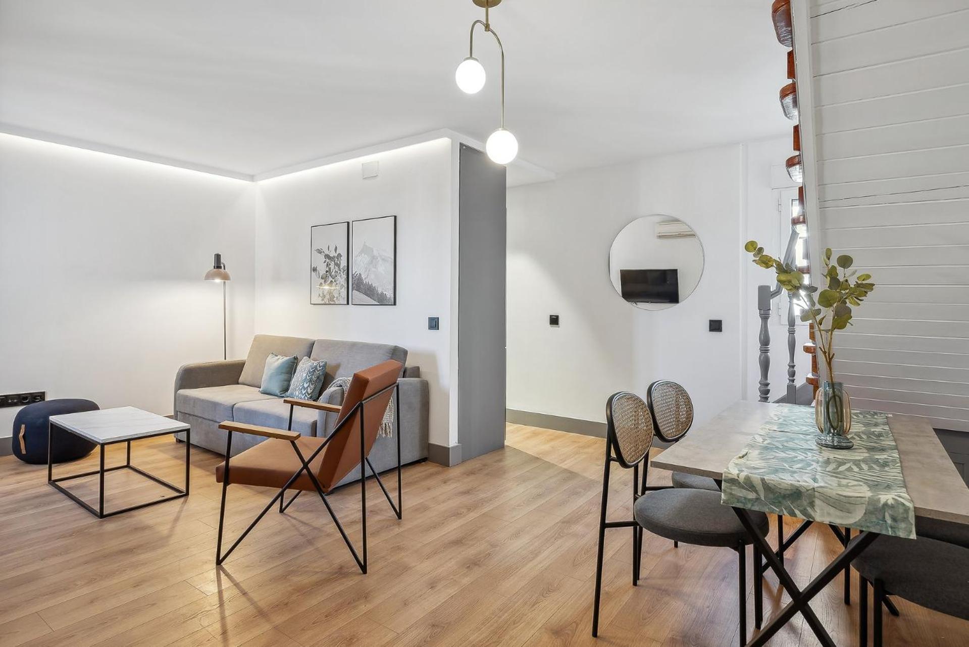 Limehome Madrid Calle De Santa Ana - Estancia Temporal Exteriör bild